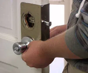 Capitol Locksmith Service Troutdale, OR 503-305-9507 - locksmith-12